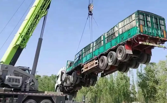 监利道路脱困救援案例